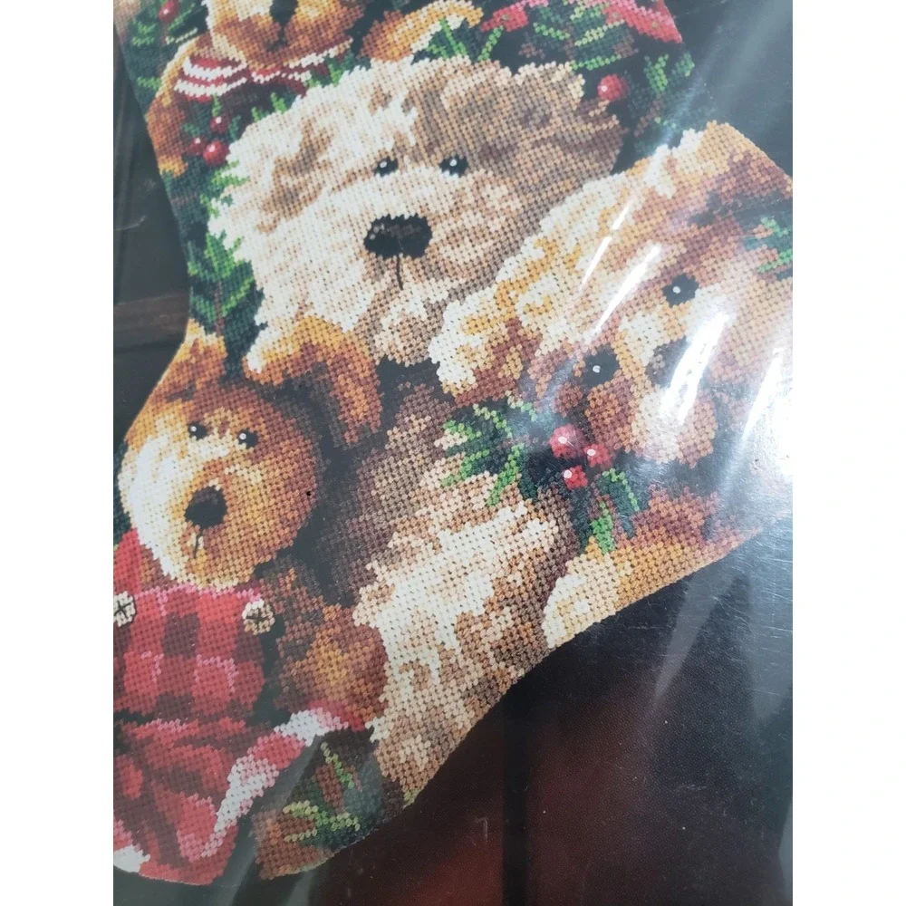 Dimensions Christmas Holiday‎ Needlepoint Stocking Kit TEDDY TOGETHERNESS Bear